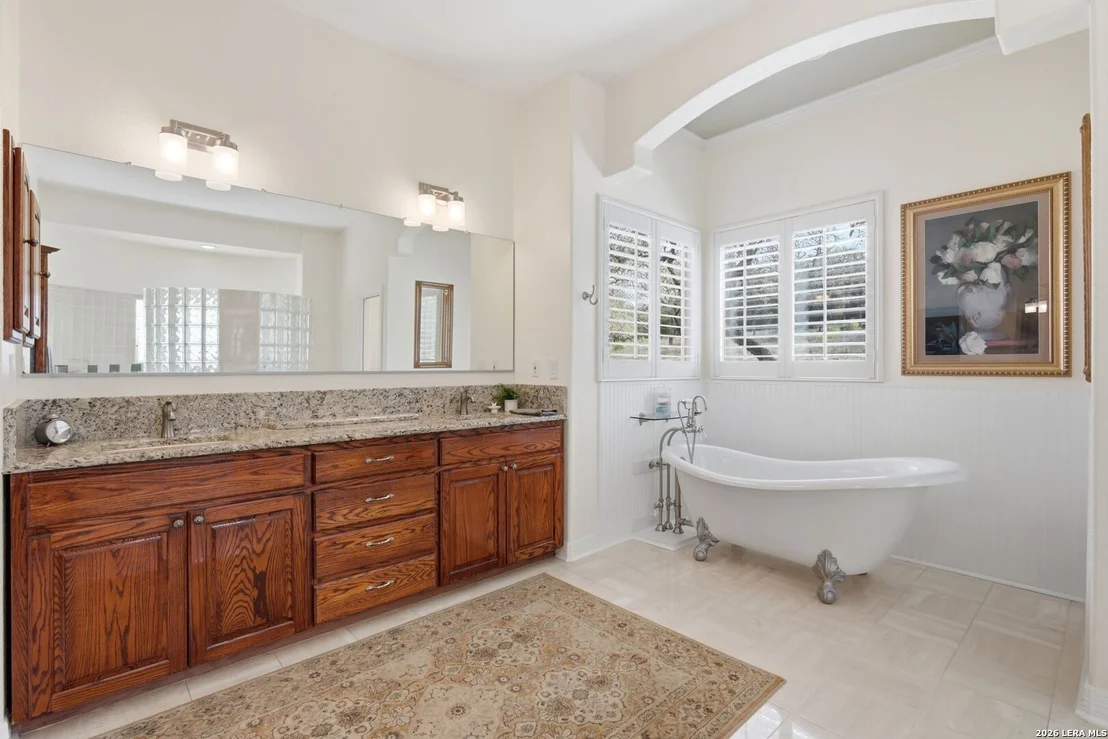 Photo of 26240 Smithson Valley Rd