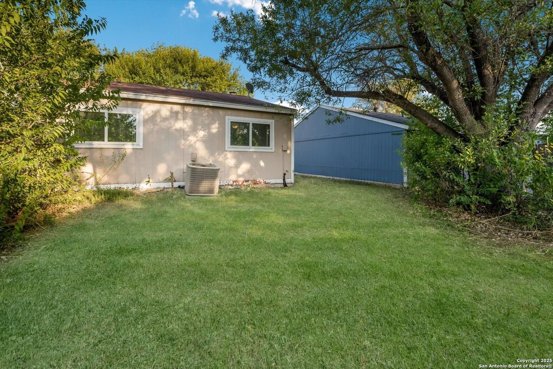 Photo of 4015 Colonial Sun
