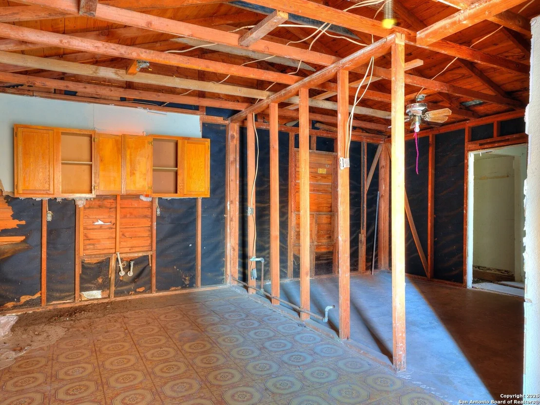 Photo of 302 REGENT