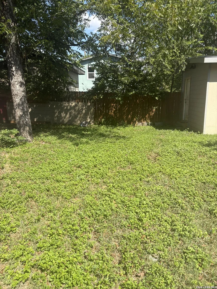 Photo of 1220 Romero