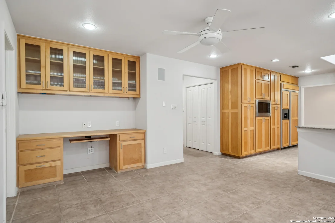 Photo of 122 Long Bow Rd.