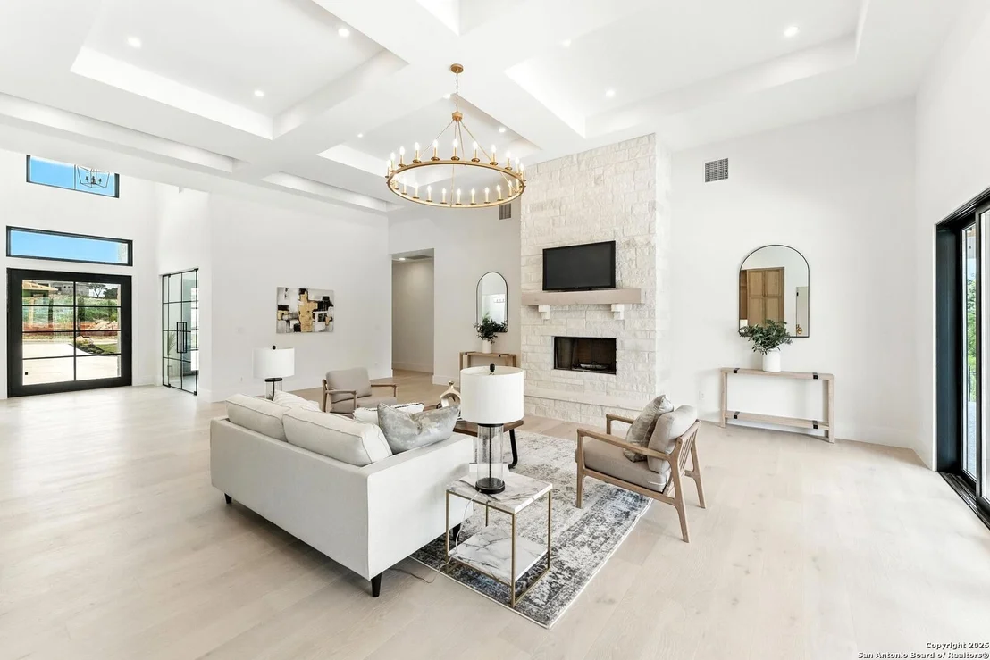 Photo of 10302 Kendall Canyon