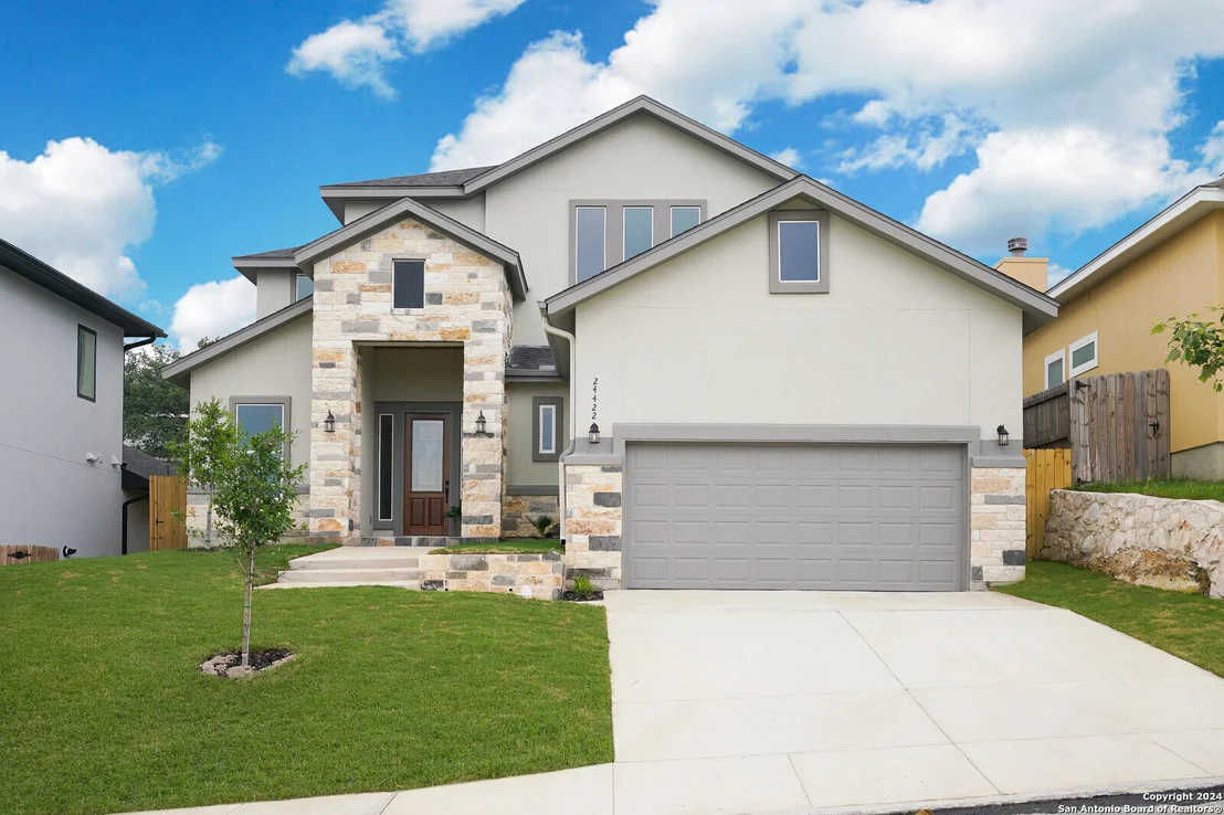 Photo of 24422 Canyon Row
