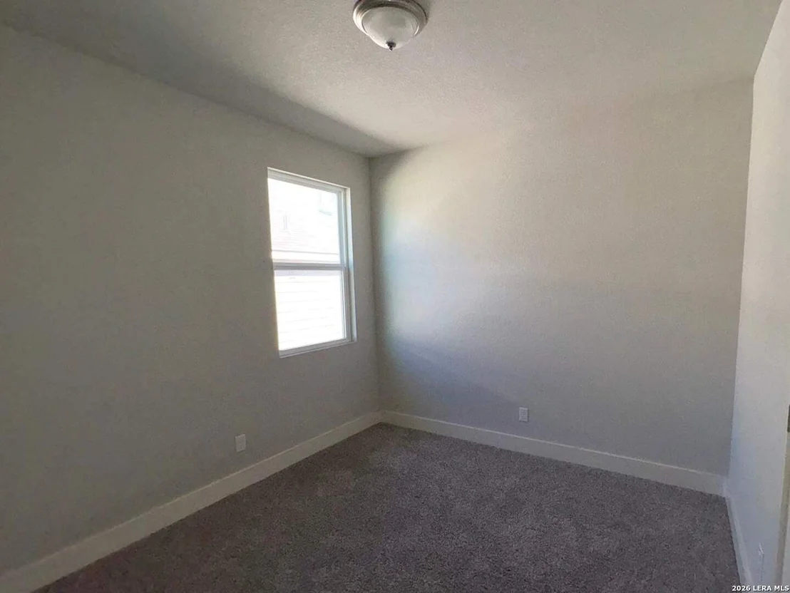 Photo of 7164 Walkers Loop