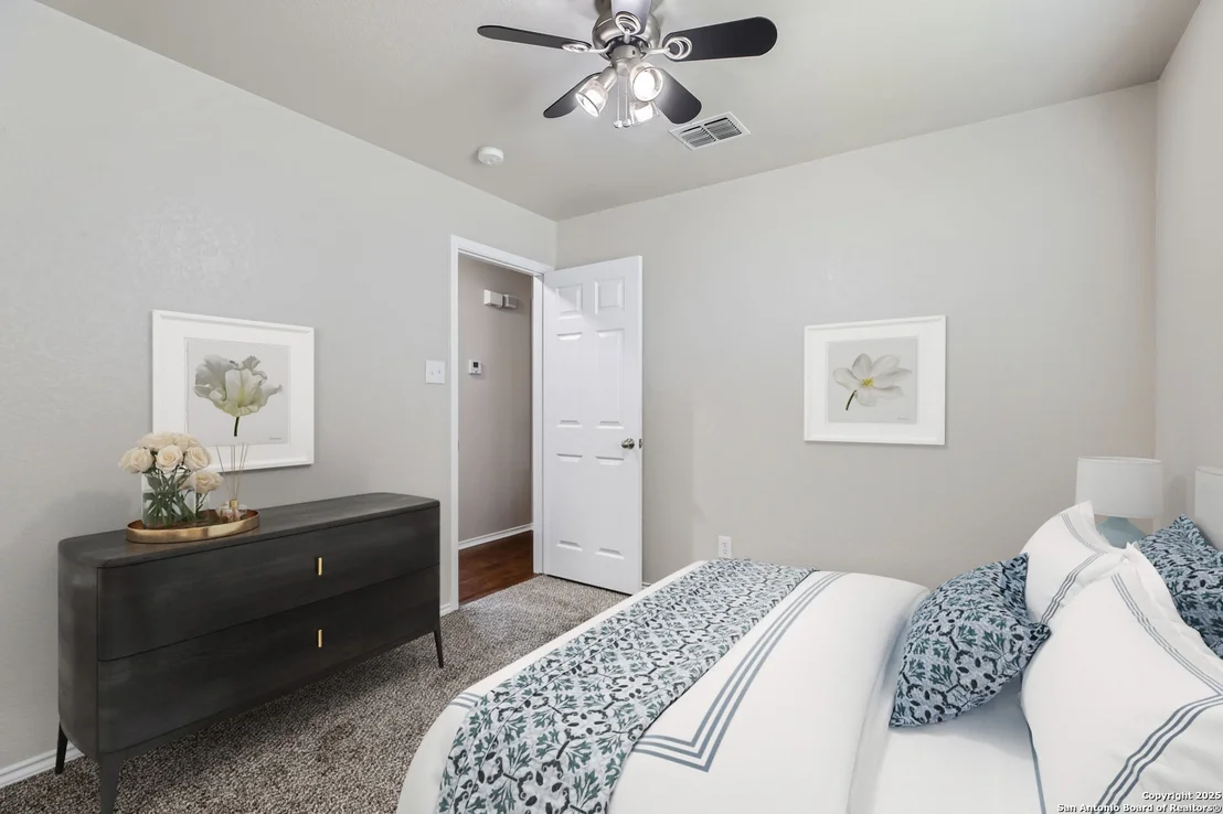 Photo of 3747 Hideaway Grn