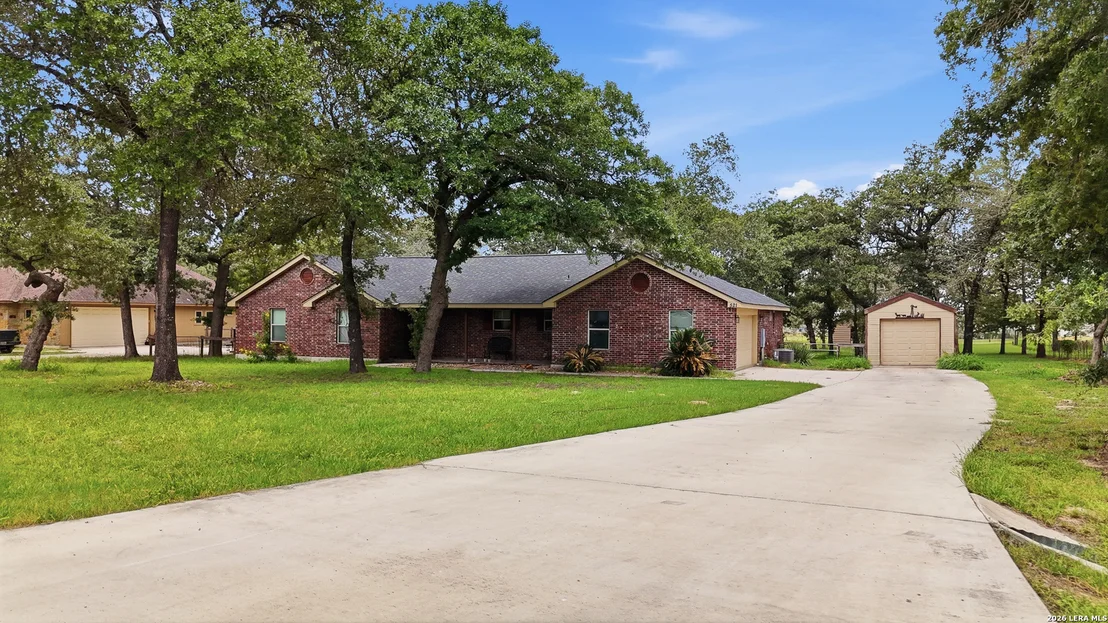 Photo of 521 JACOBS LN