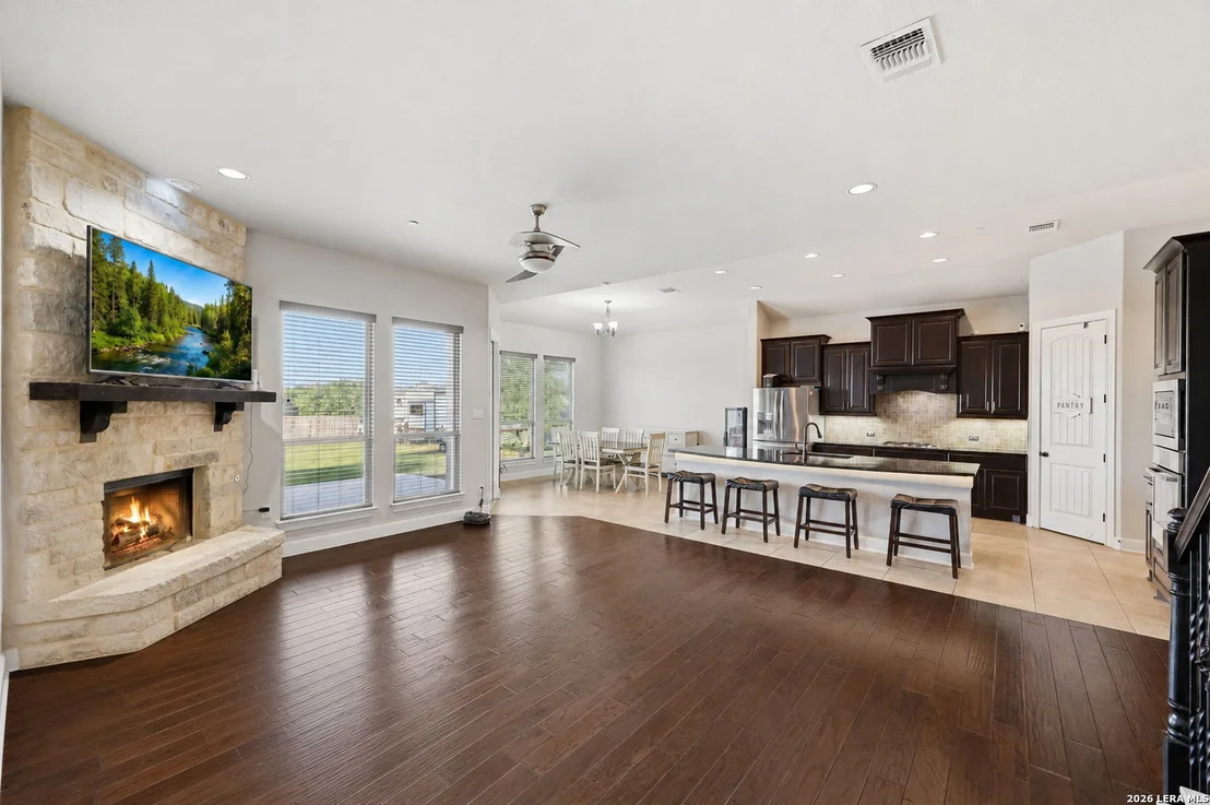 Photo of 6014 DEWDROP LN