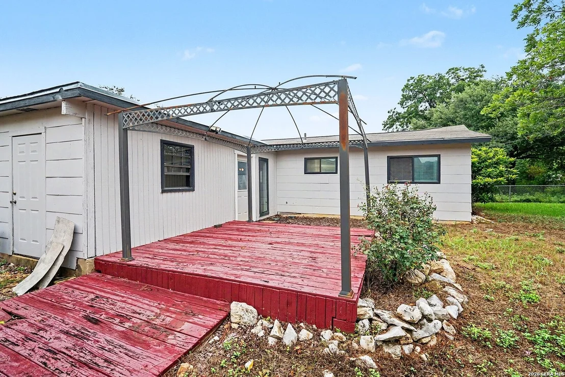 Photo of 3606 Versailles Dr