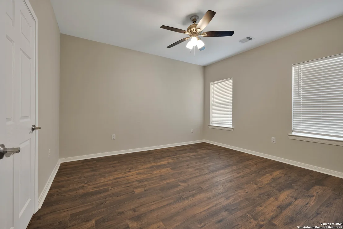 Photo of 507 PRECIOUS DR