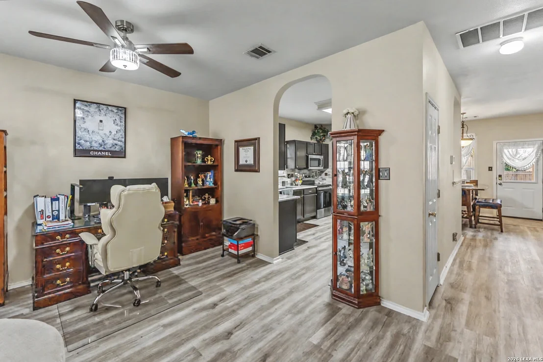 Photo of 8746 Tioga
