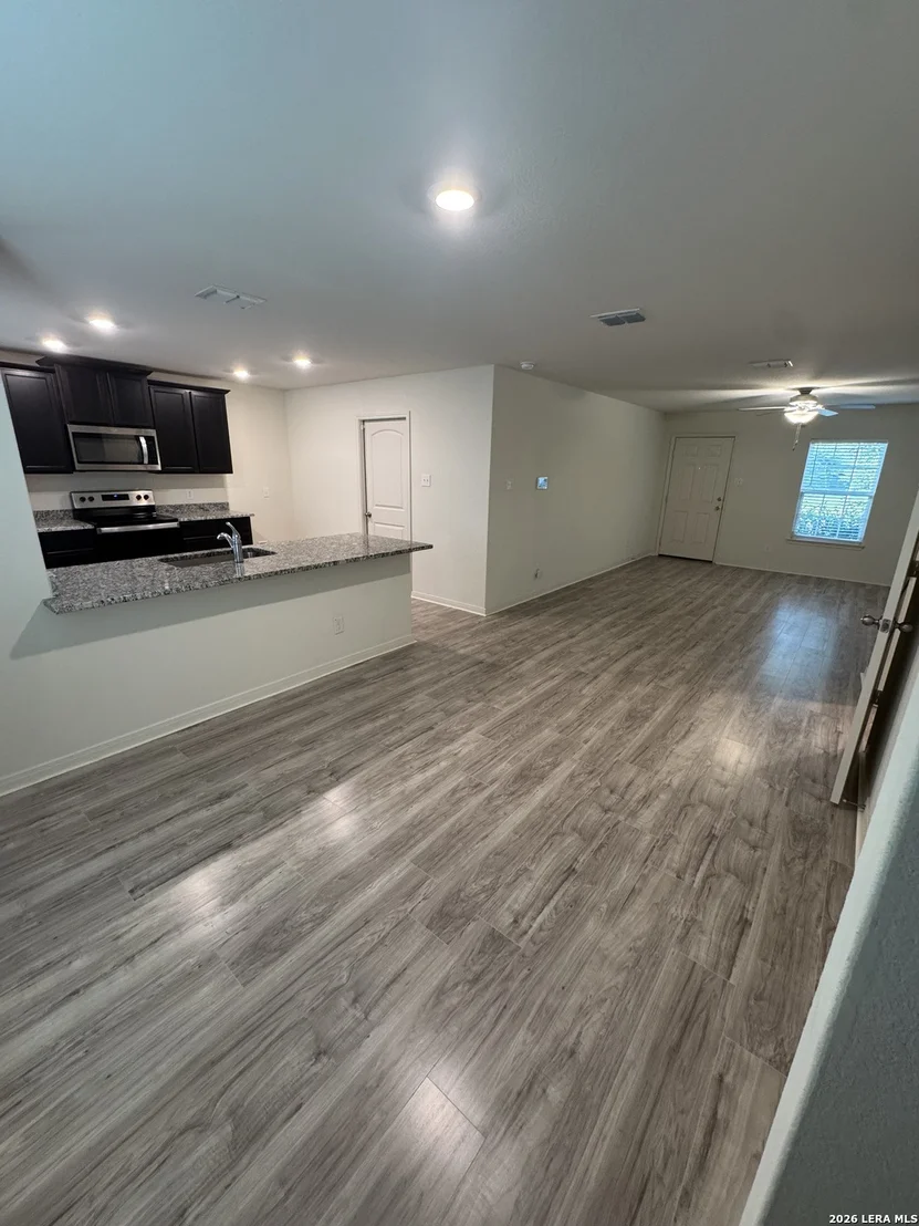 Photo of 3930 LEIGHTON HBR