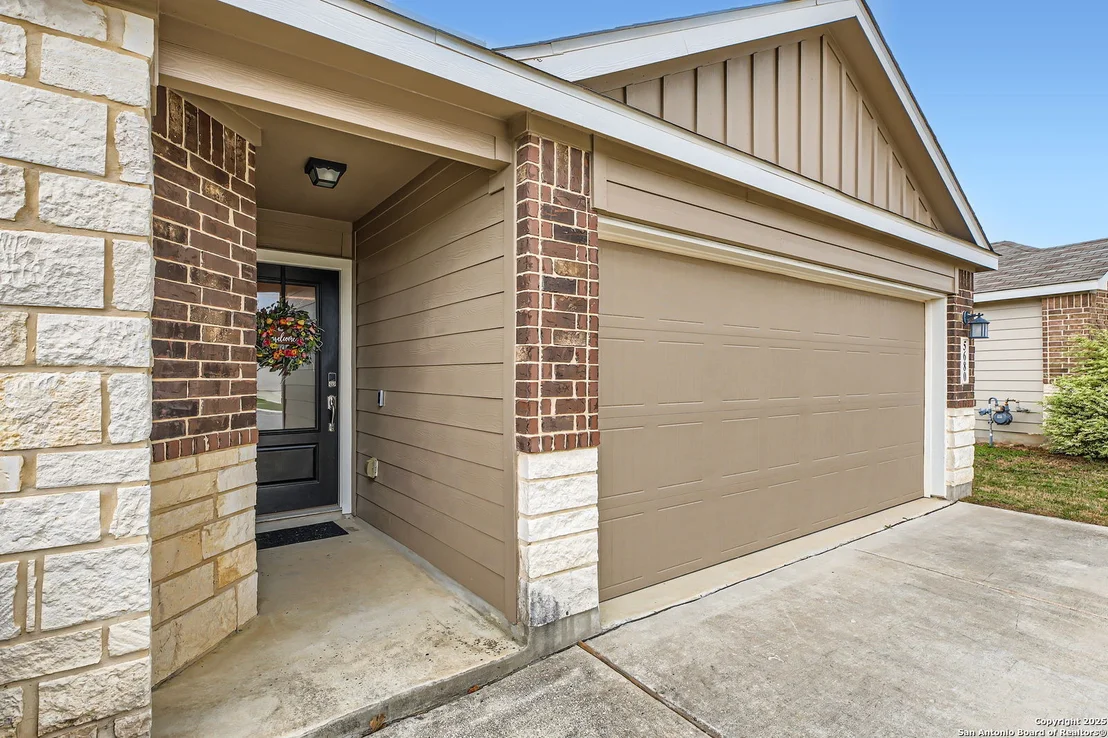 Photo of 5680 Jasmine Spur