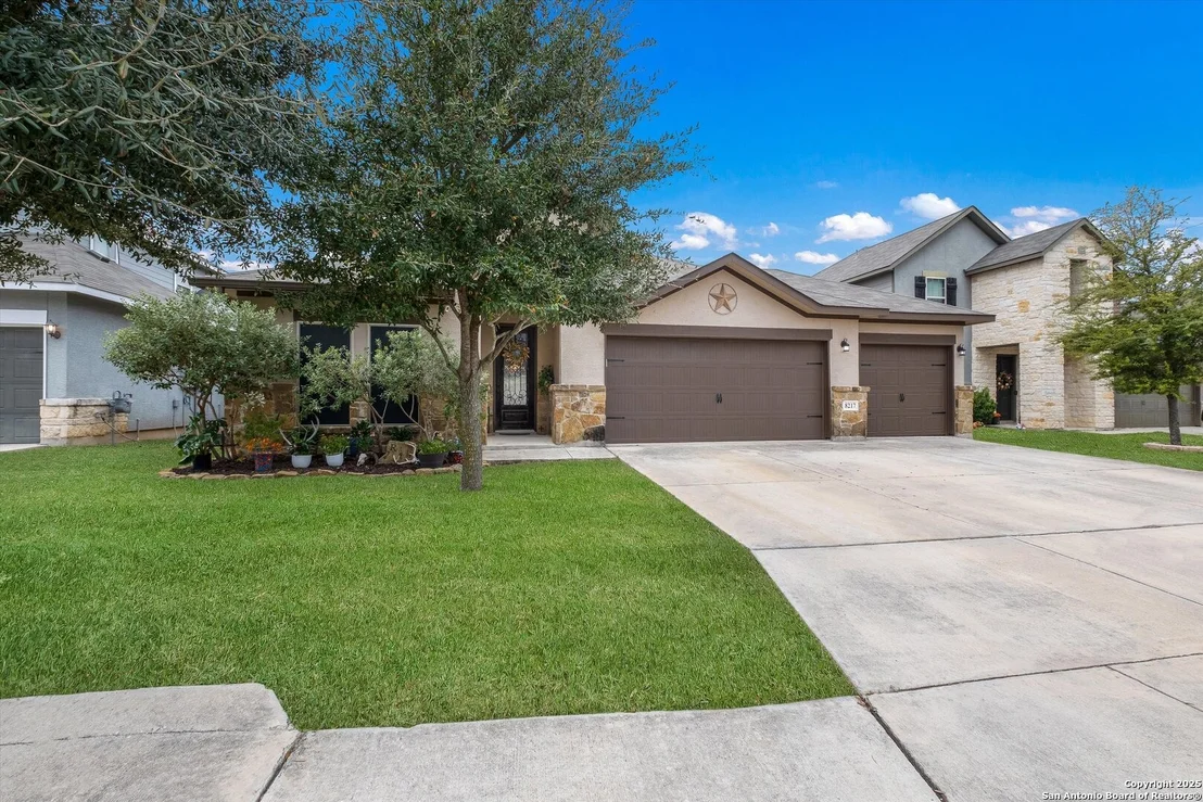 Photo of 8217 Lovela Bend