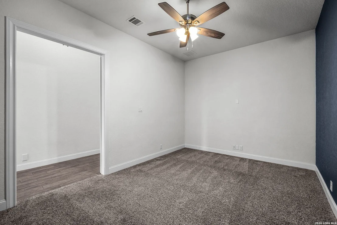 Photo of 1144 Carriage Loop