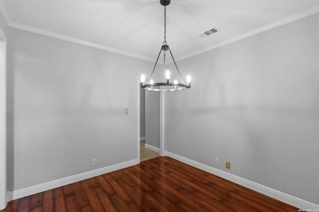 Photo of 16422 Pemcanyon