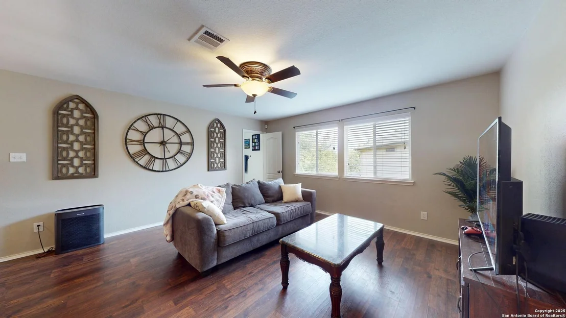 Photo of 522 Baltustrol