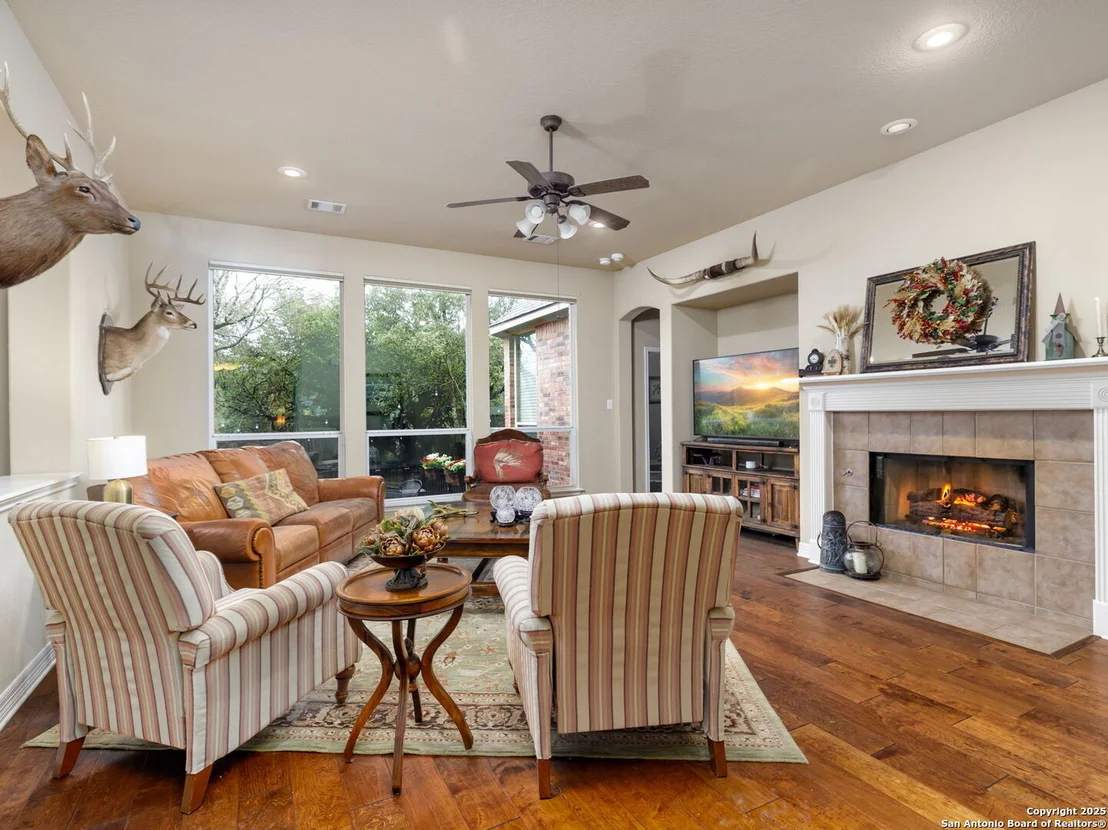Photo of 16426 LA MADERA RIO