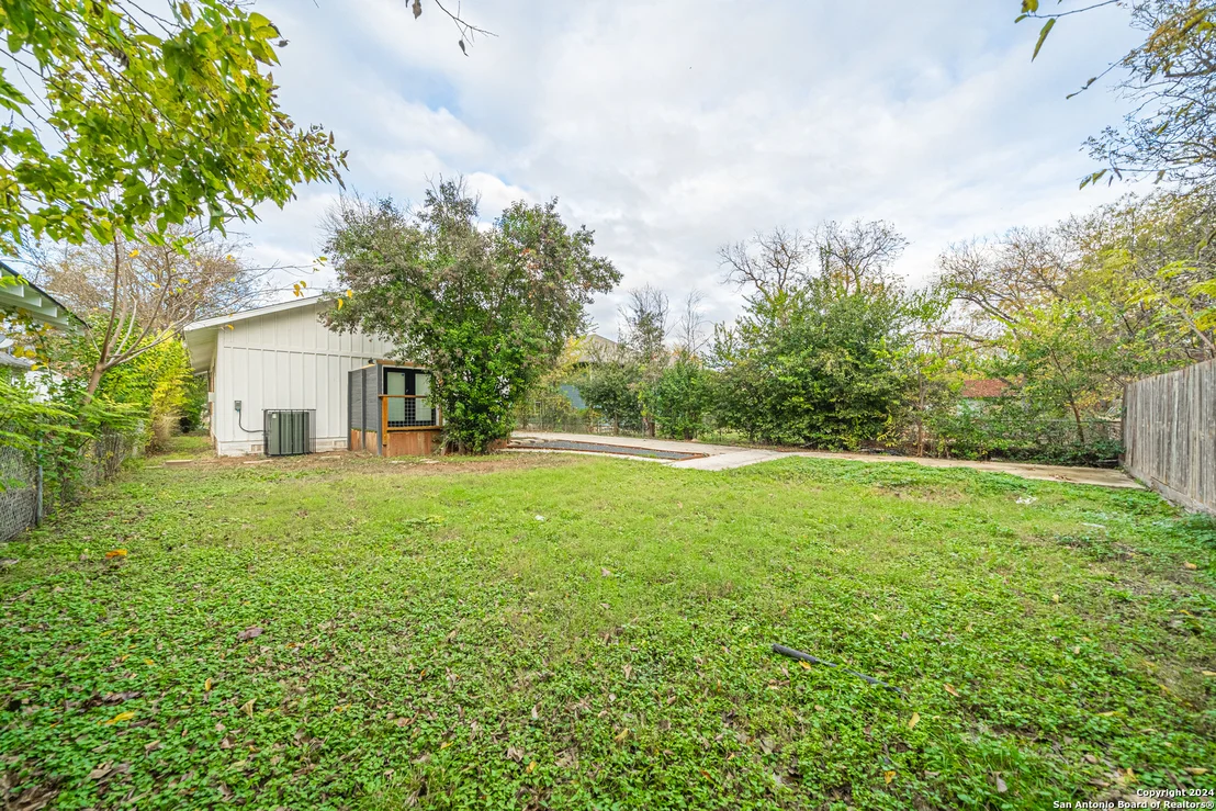 Photo of 216 BELMONT