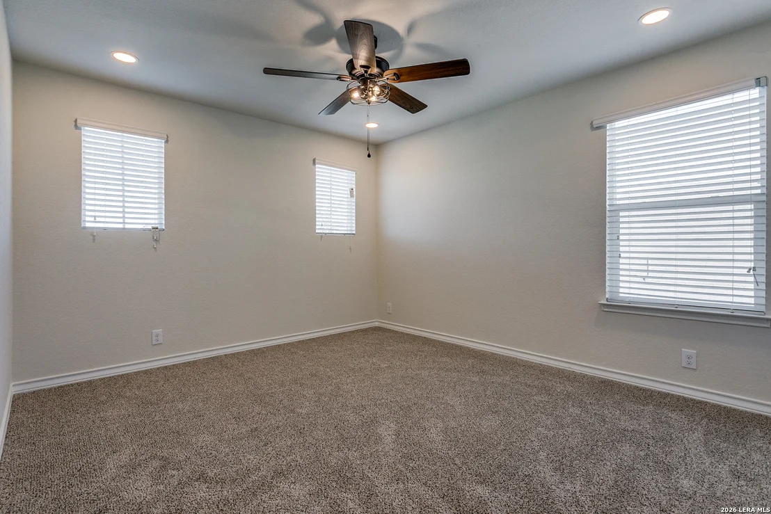 Photo of 2915 SUNSET BEND