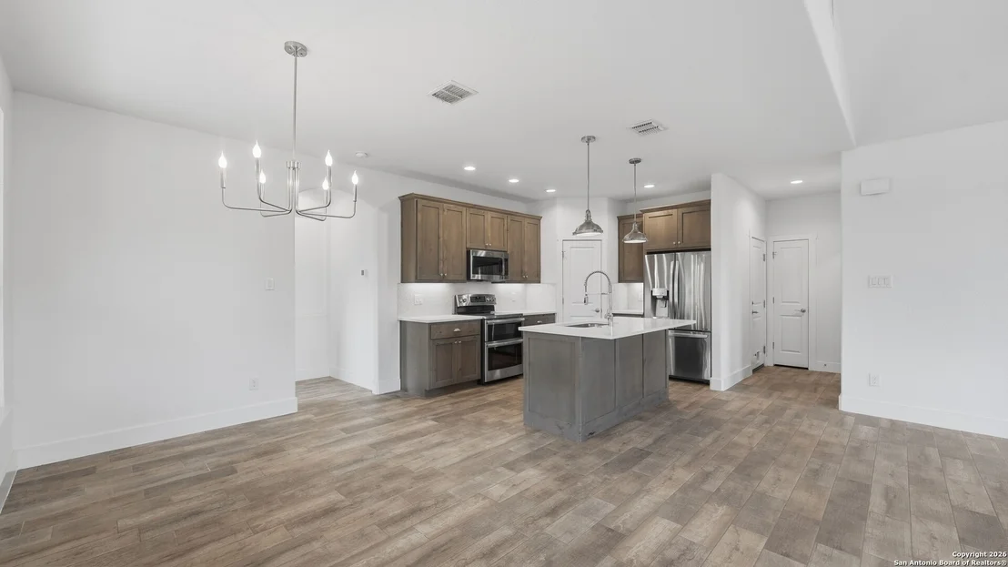 Photo of 1039 Primrose Path