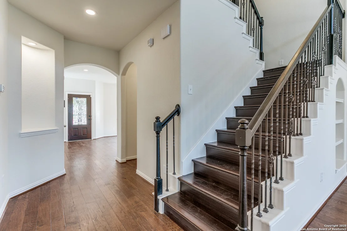 Photo of 7823 Bluebird Haven