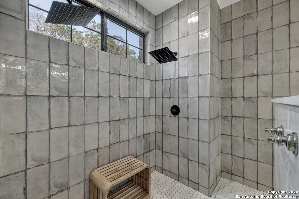 Photo of 384 Eagle Rock