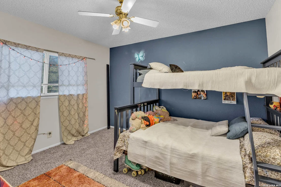 Photo of 8218 Laurel Bnd