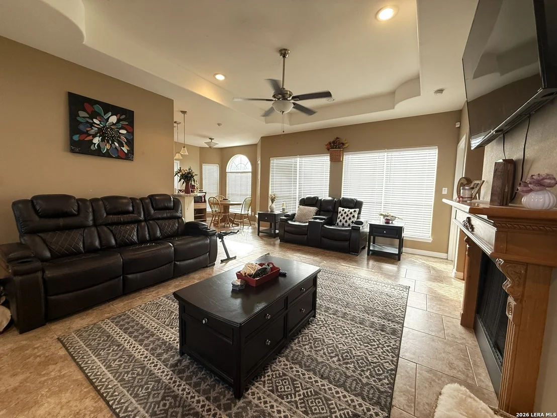 Photo of 137 Lakeview Trace