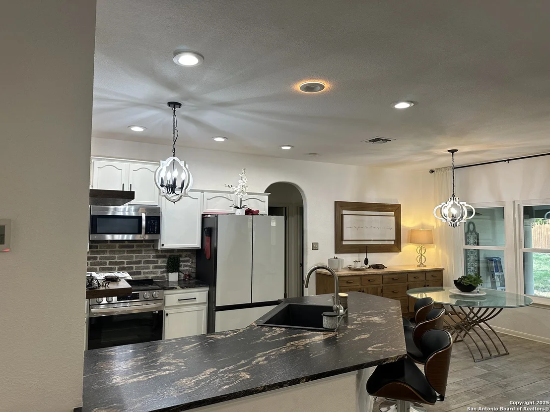 Photo of 9506 willow hollow