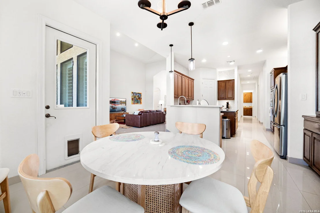 Photo of 25007 Estancia