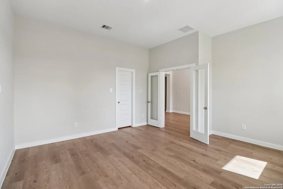 Photo of 1610 Vista View Drive