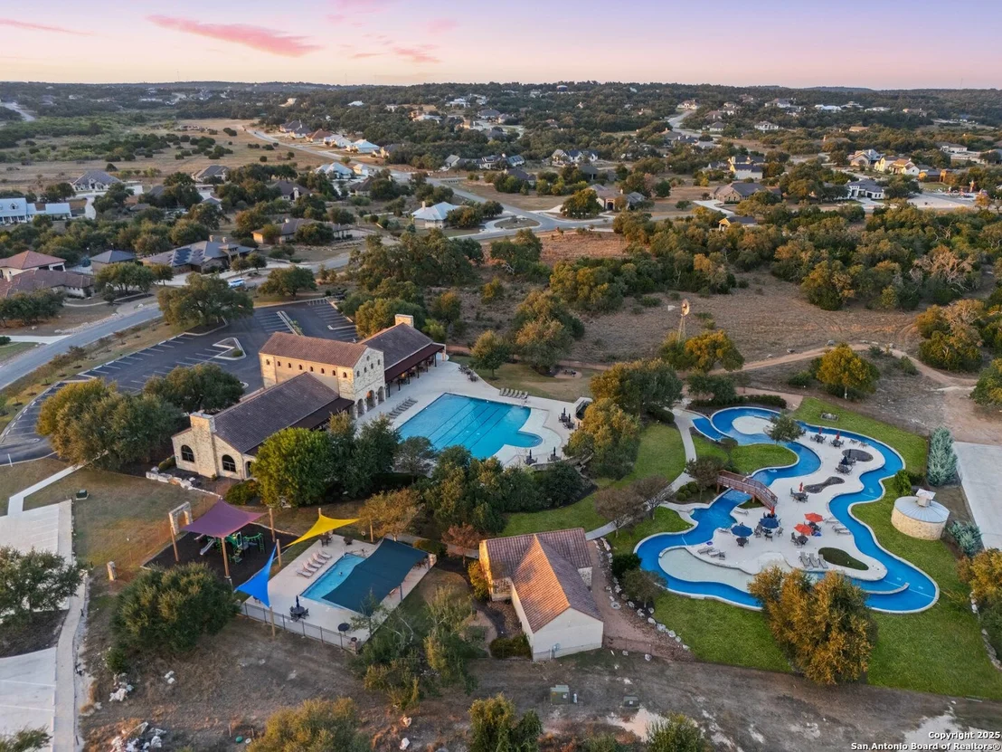 Photo of 287 Brook Cyn