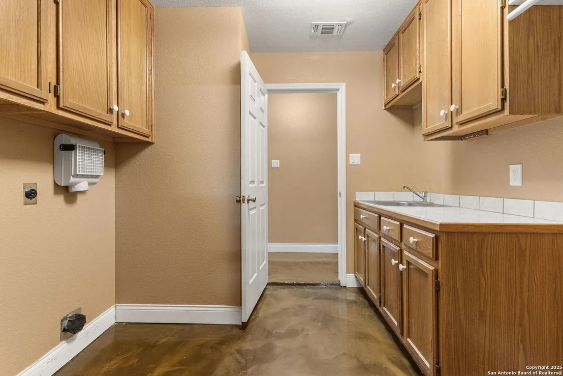 Photo of 313 Ridge Crest
