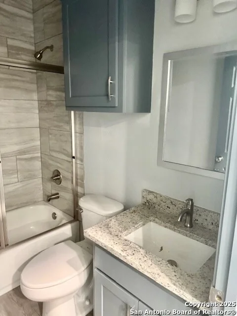 Photo of 1207 E Widhelm