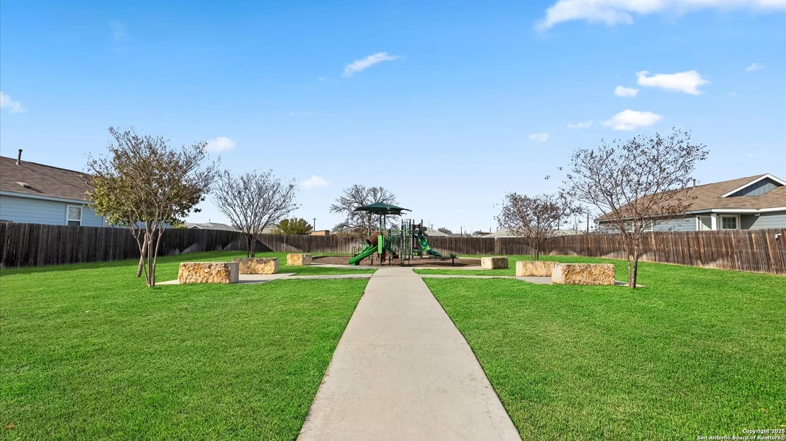 Photo of 4142 VOLCANO WAY