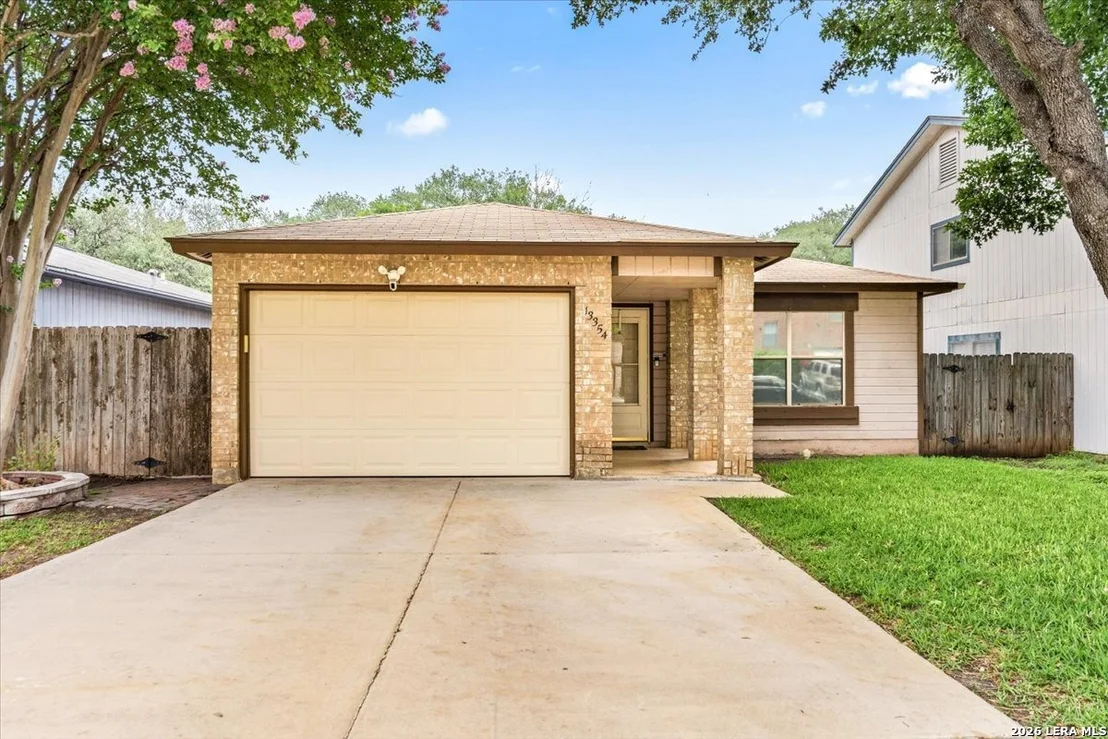 Photo of 13354 Greenstone