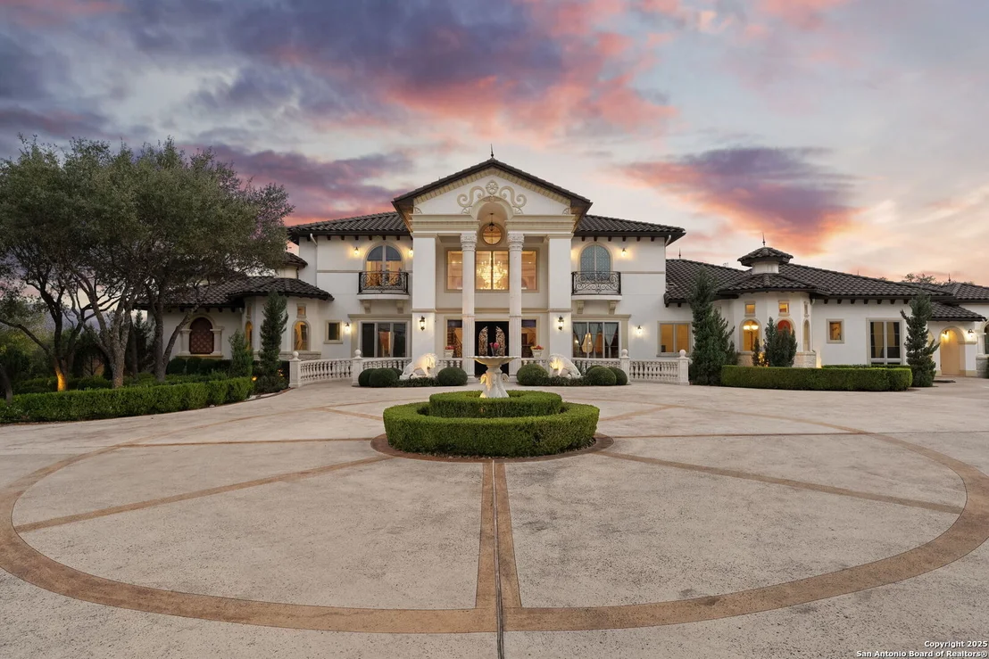 Photo of 1418 Greystone