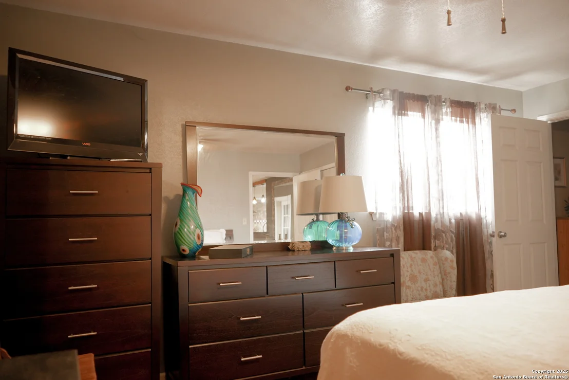 Photo of 323 Pletz