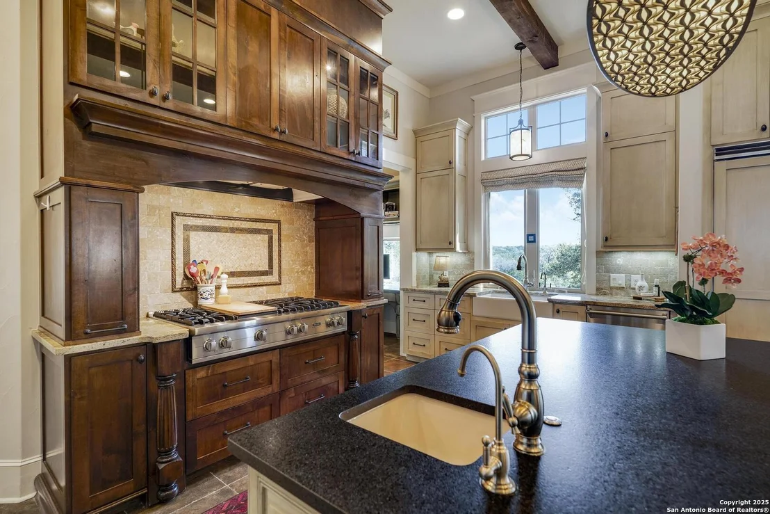 Photo of 107 LEGACY POINTE