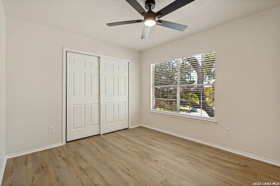 Photo of 8602 Ledgeside