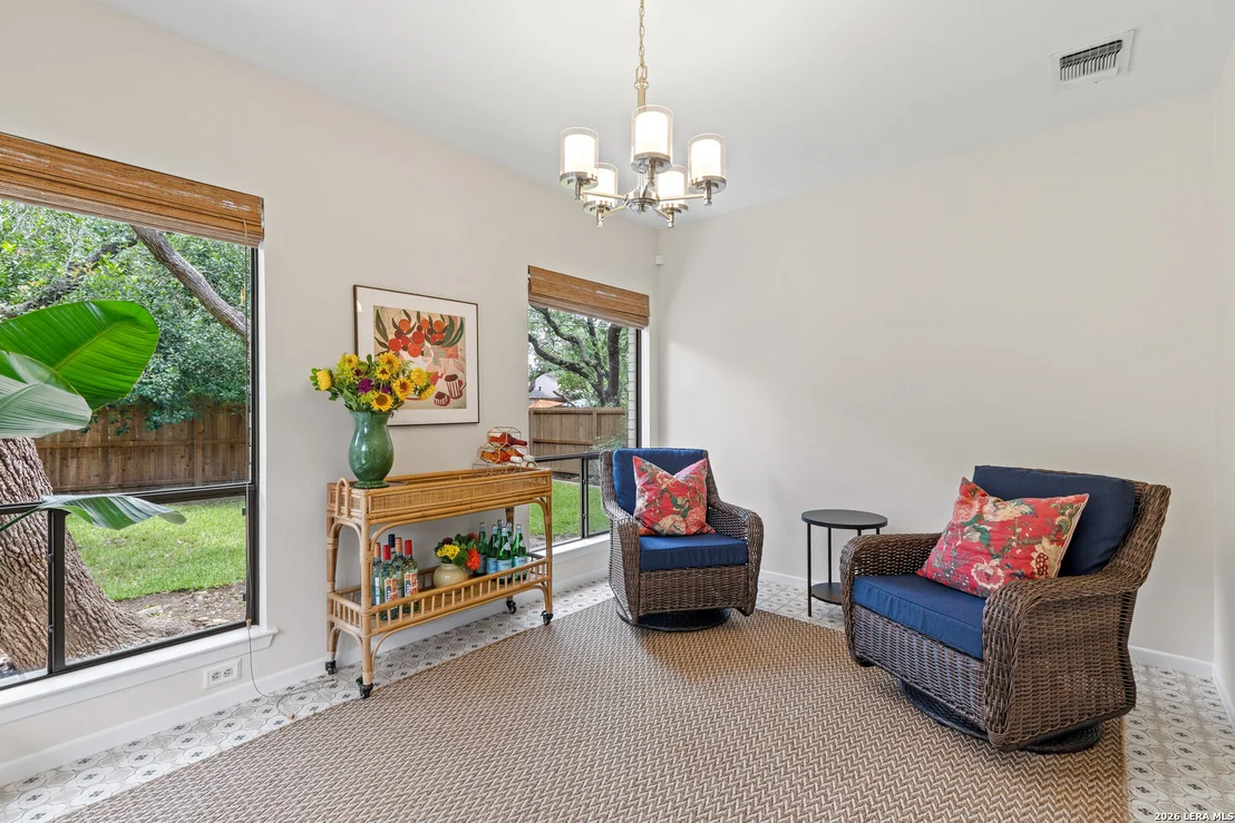 Photo of 8443 Lavenham