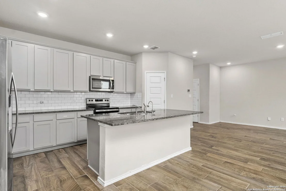 Photo of 7727 Abbey Place