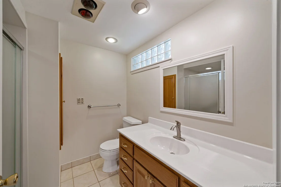 Photo of 315 DONELLA DR