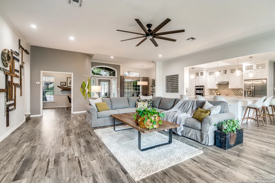 Photo of 8506 Fairway Spring