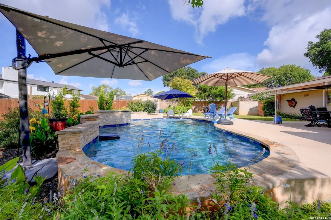 Photo of 106 Barcelona Drive