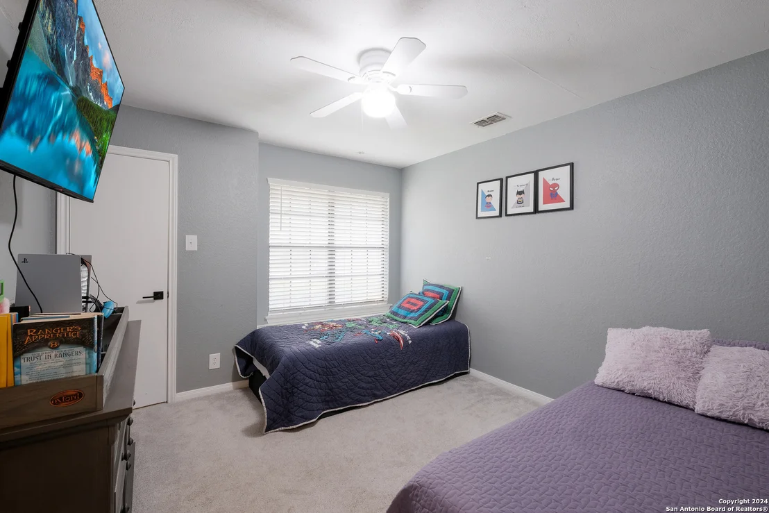 Photo of 14911 ROYAL ORBIT