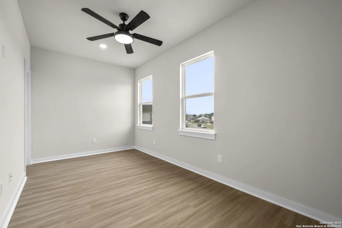 Photo of 8903 TWINCREEK FARM