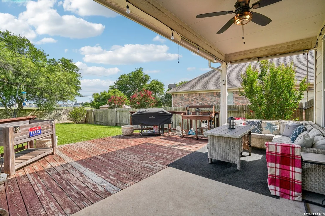 Photo of 990 OAK PARK