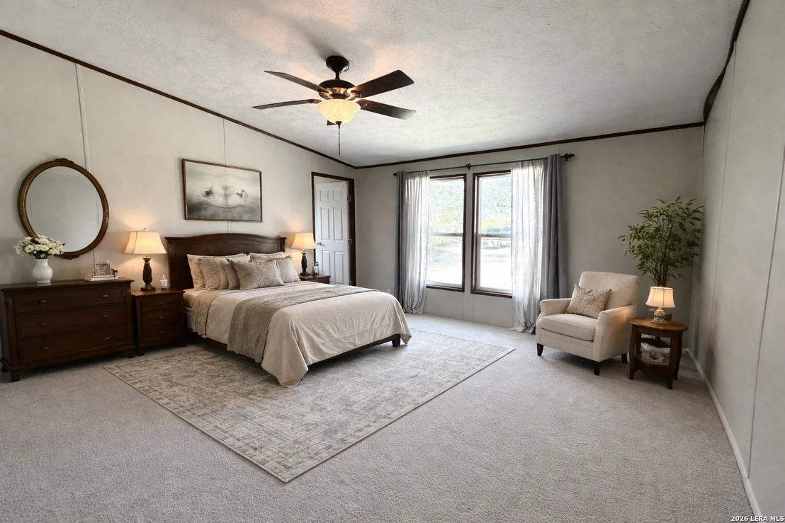 Photo of 2462 Chase Road