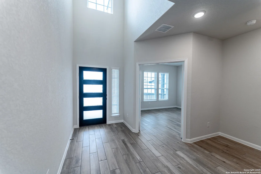 Photo of 154 Ednie Ln
